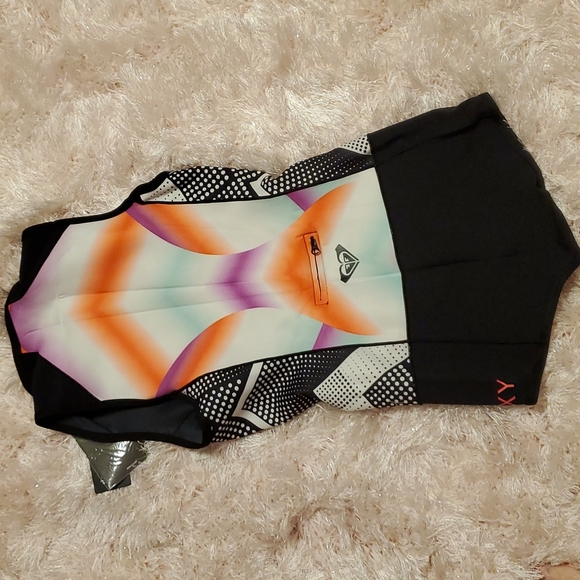 Nwt tag roxy wetsuit - Picture 4 of 4